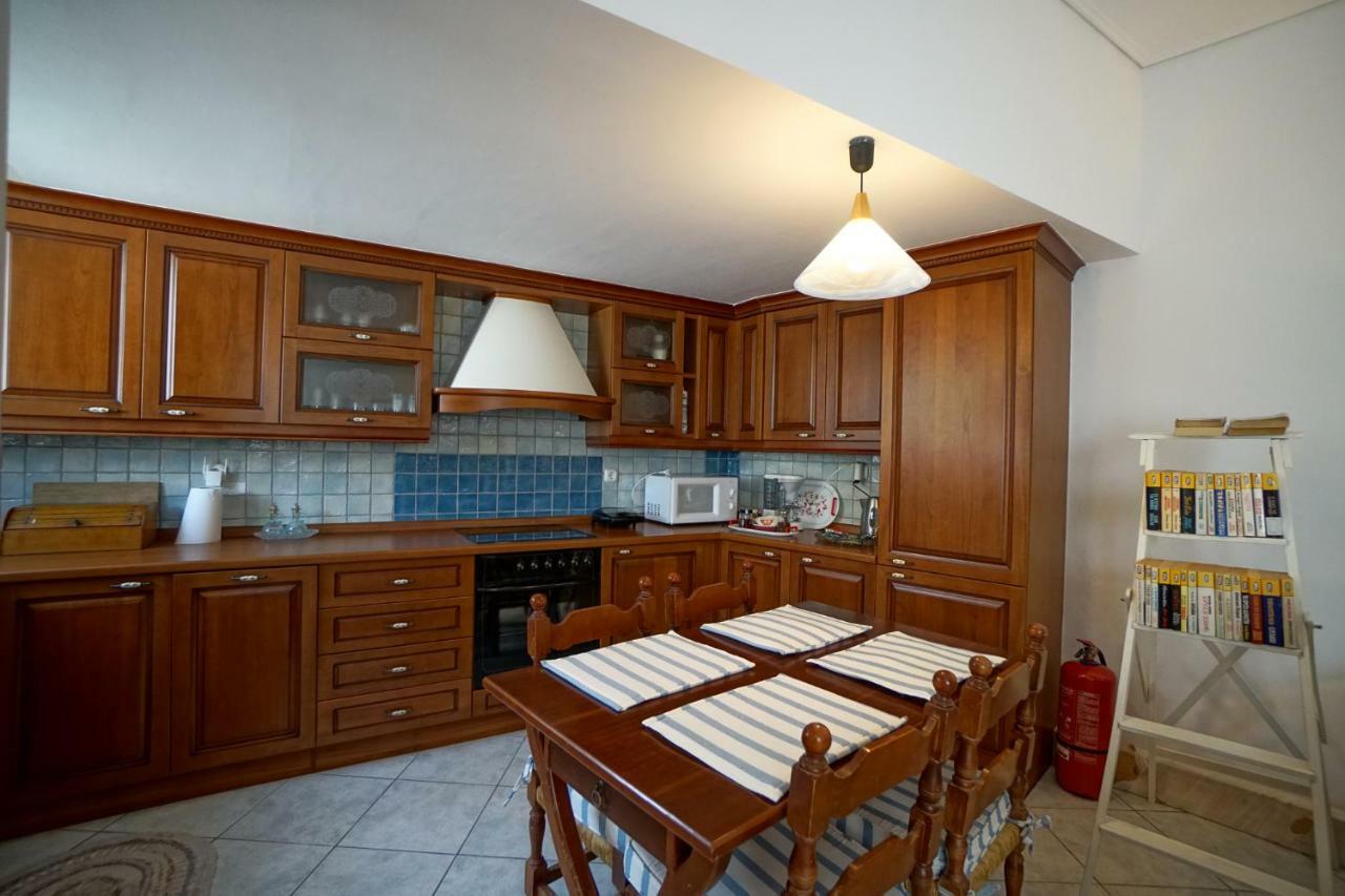 Seafarer'S Suite Galaxidi Екстер'єр фото
