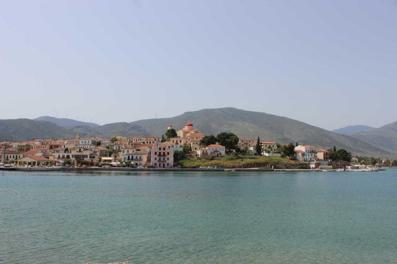 Seafarer'S Suite Galaxidi Екстер'єр фото